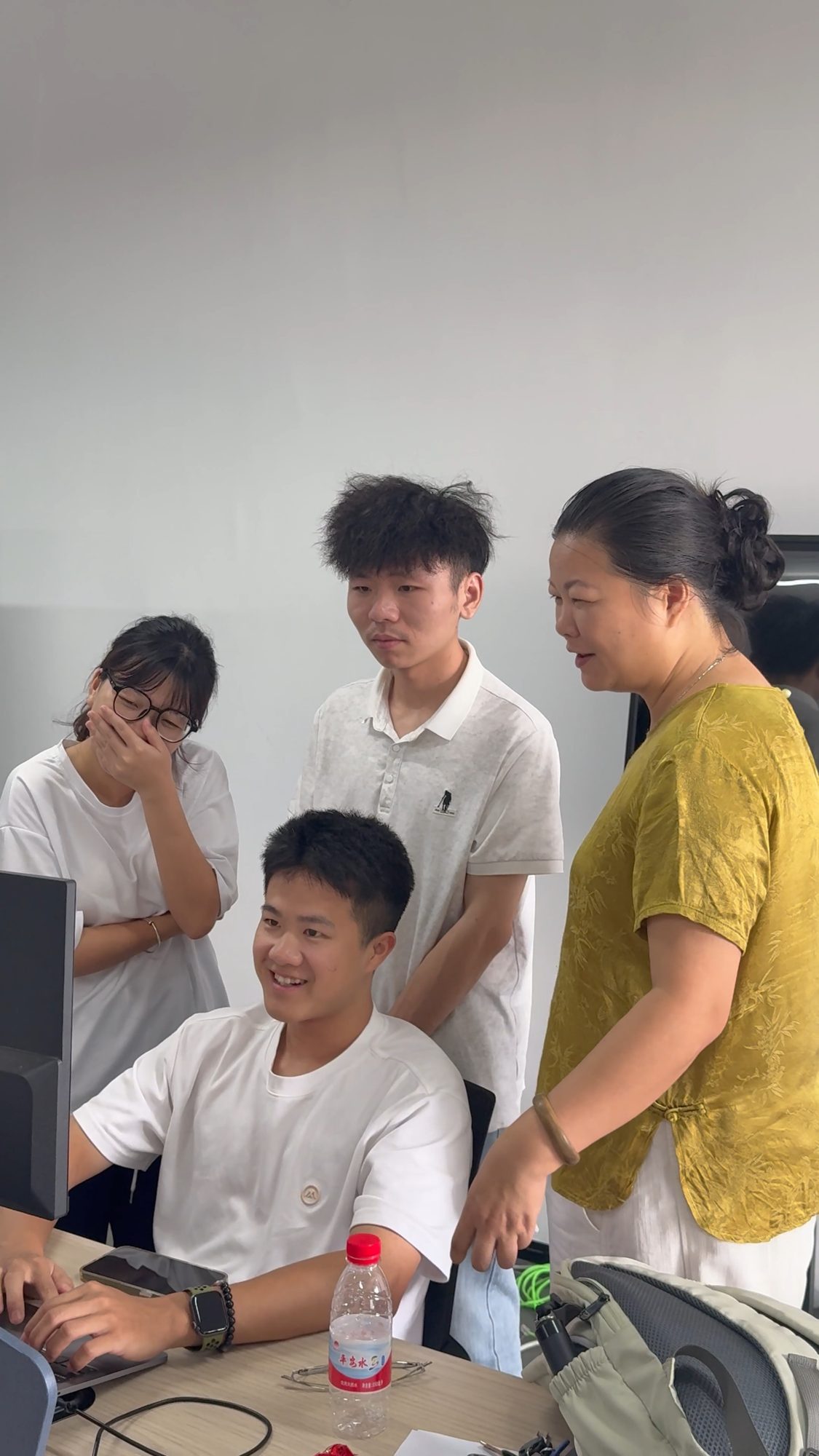 明序团队工作照